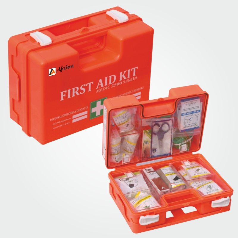 FIRST AID KIT